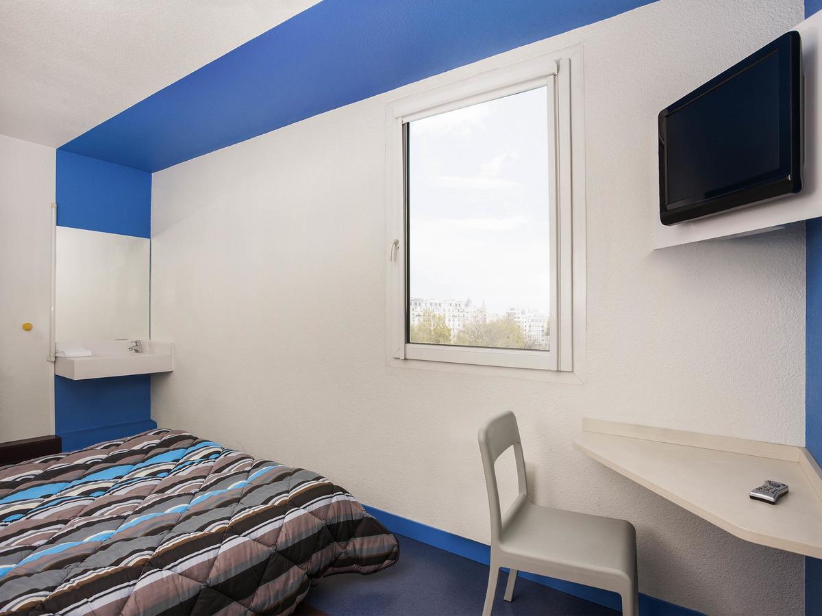 Hotel F1 Angers Ouest - Beaucouze Exterior photo