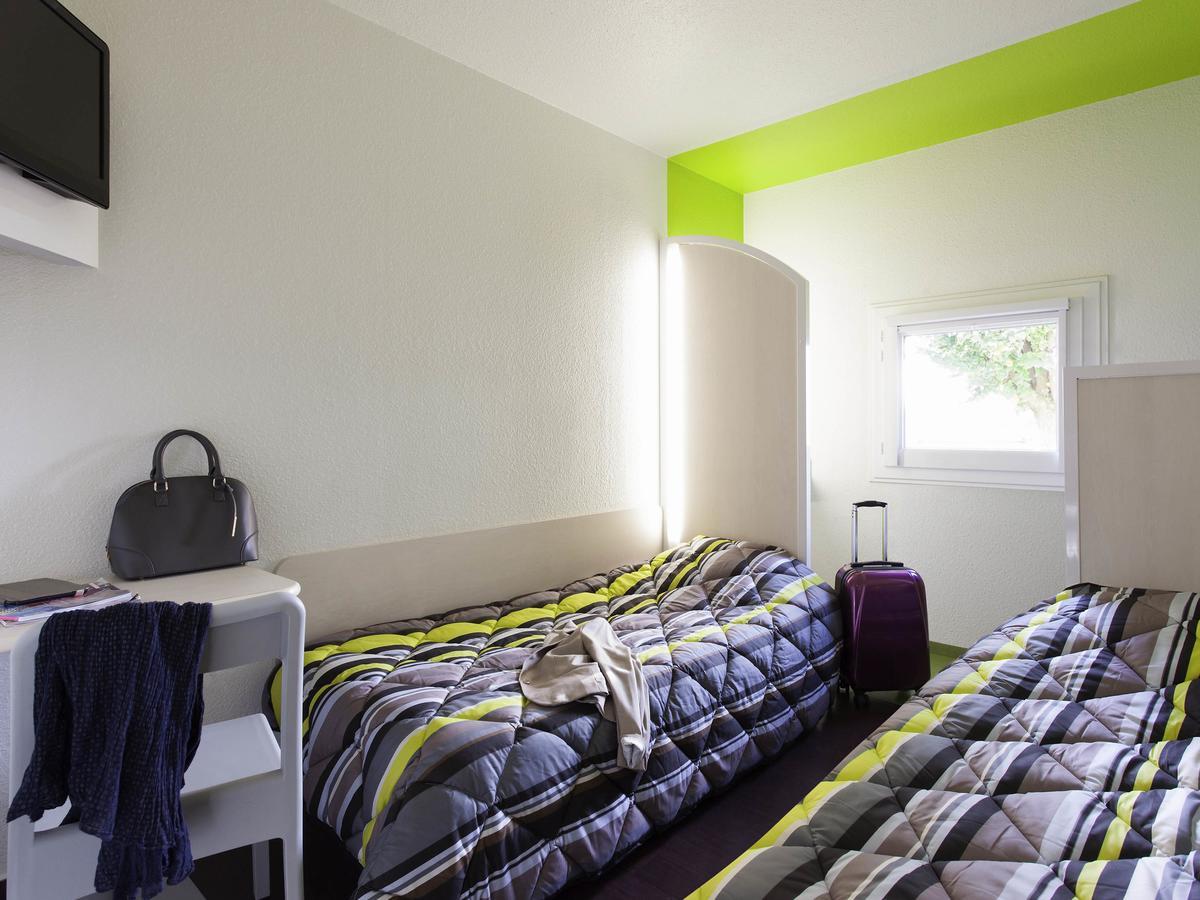 Hotel F1 Angers Ouest - Beaucouze Exterior photo